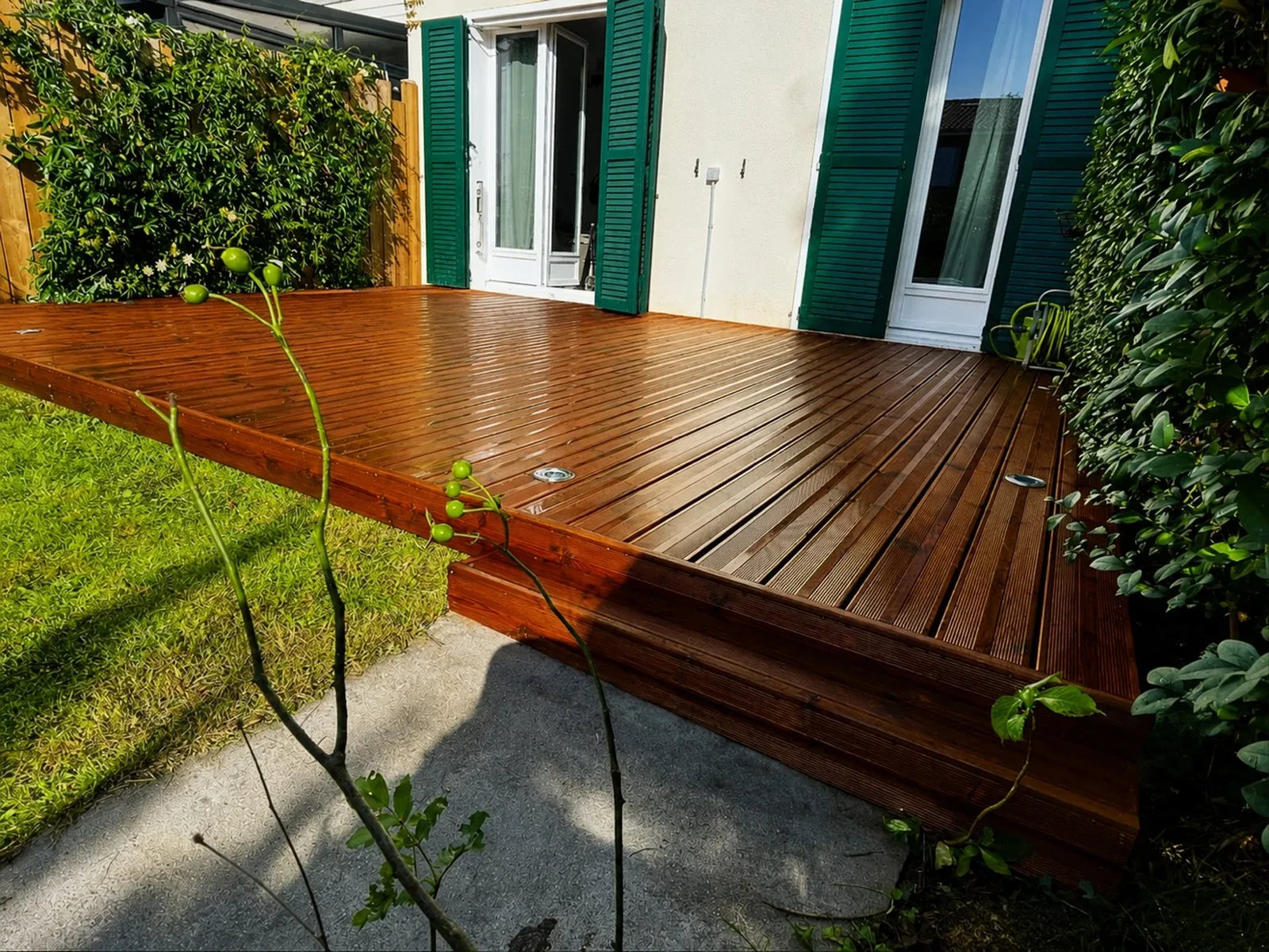 Terrasse extérieure rénovée